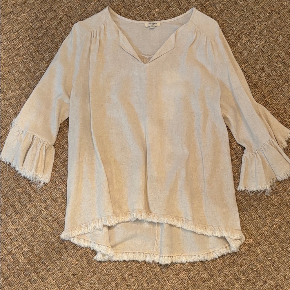 Umgee Cream Frayed V-Neck Ruffle Sleeve Blouse